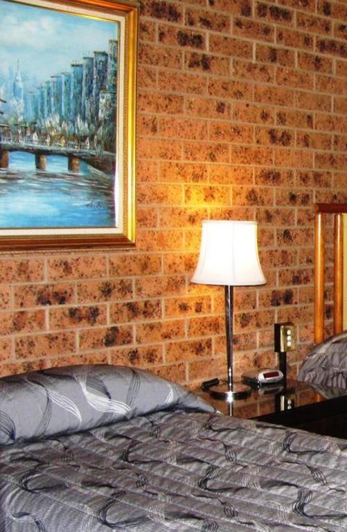 ザ ウェイファーラー モーテル マスウェルブルック 部屋 写真
